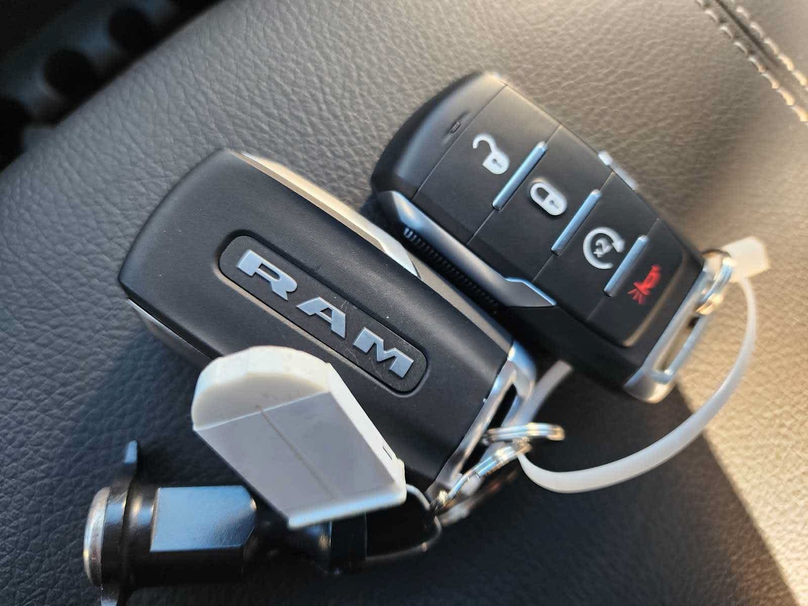 New 2026 RAM 2500 Big Horn AWD/4WD image 24