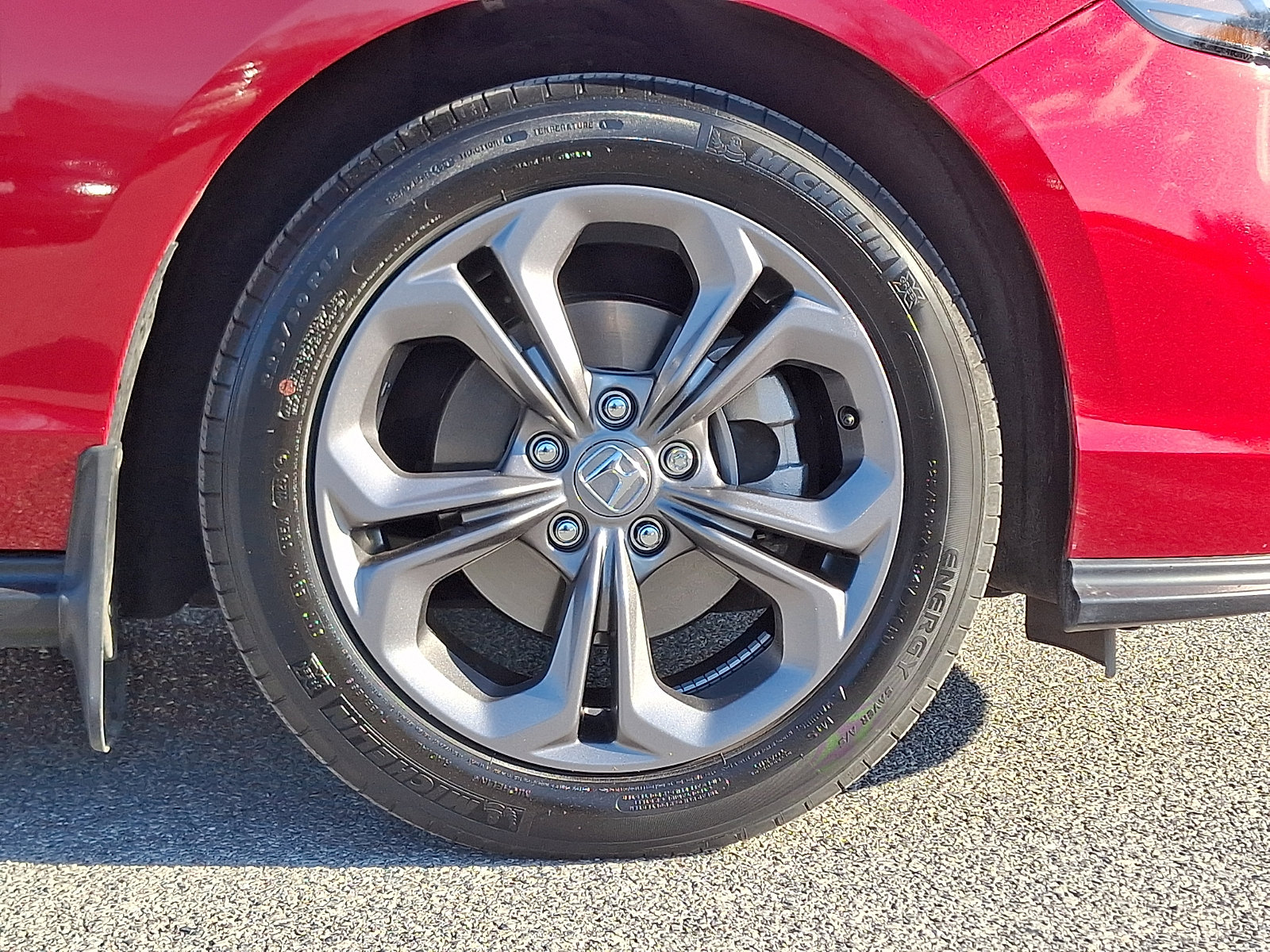 Used 2023 Honda Accord EX image 8