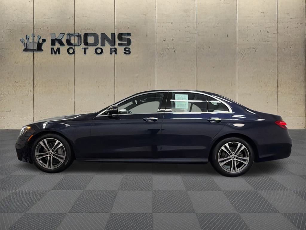 Used 2023 Mercedes-Benz E 350 4MATIC Sedan image 5