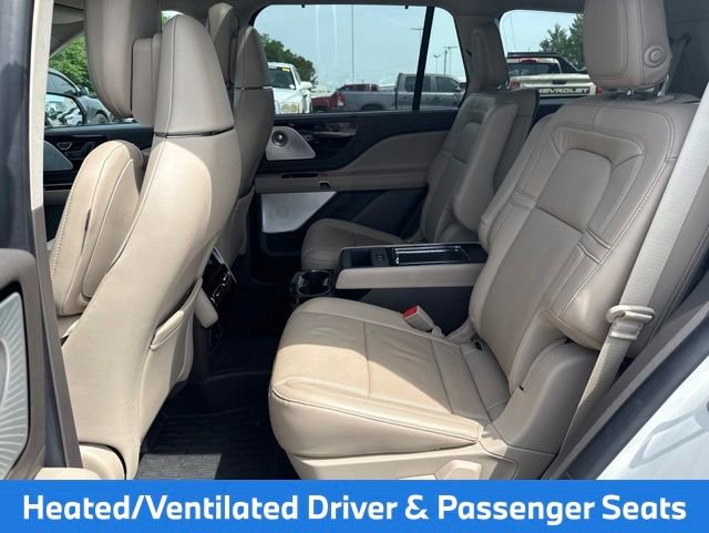 Used 2020 Lincoln Aviator Reserve w/ Equipment Group 202A AWD/4WD image 23