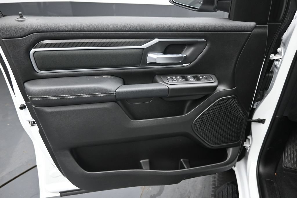 New 2026 RAM 1500 Big Horn AWD/4WD image 18
