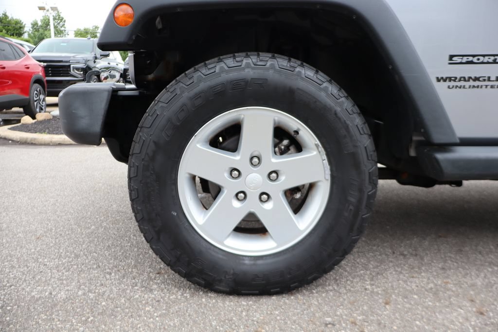 Used 2015 Jeep Wrangler Unlimited Sport w/ Quick Order Package 24S AWD/4WD image 20