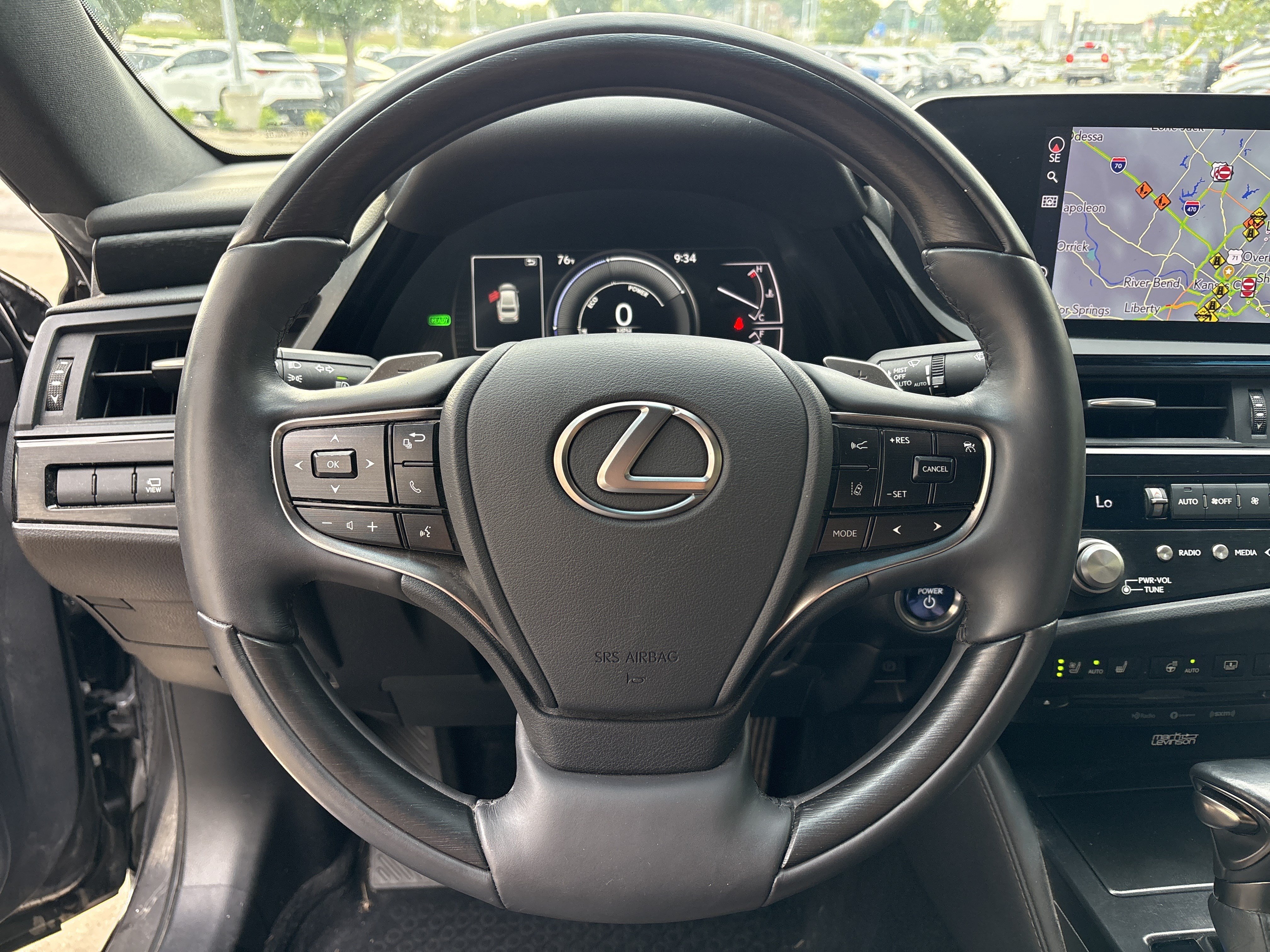 Certified 2022 Lexus ES 300h w/ Accessory Package 2 FWD image 18