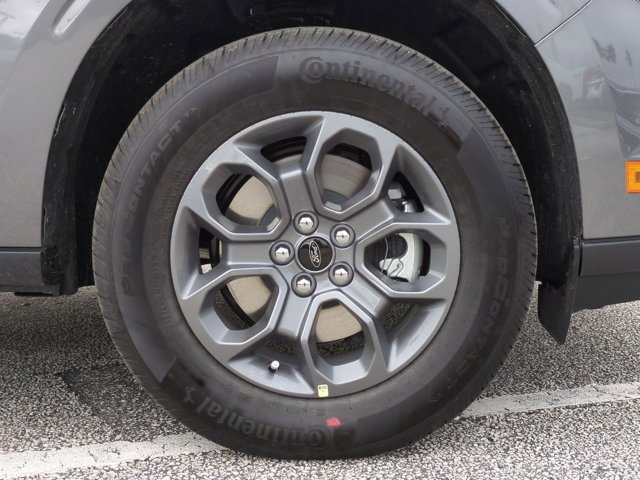New 2026 Ford Maverick XLT w/ XLT Luxury Package FWD image 11