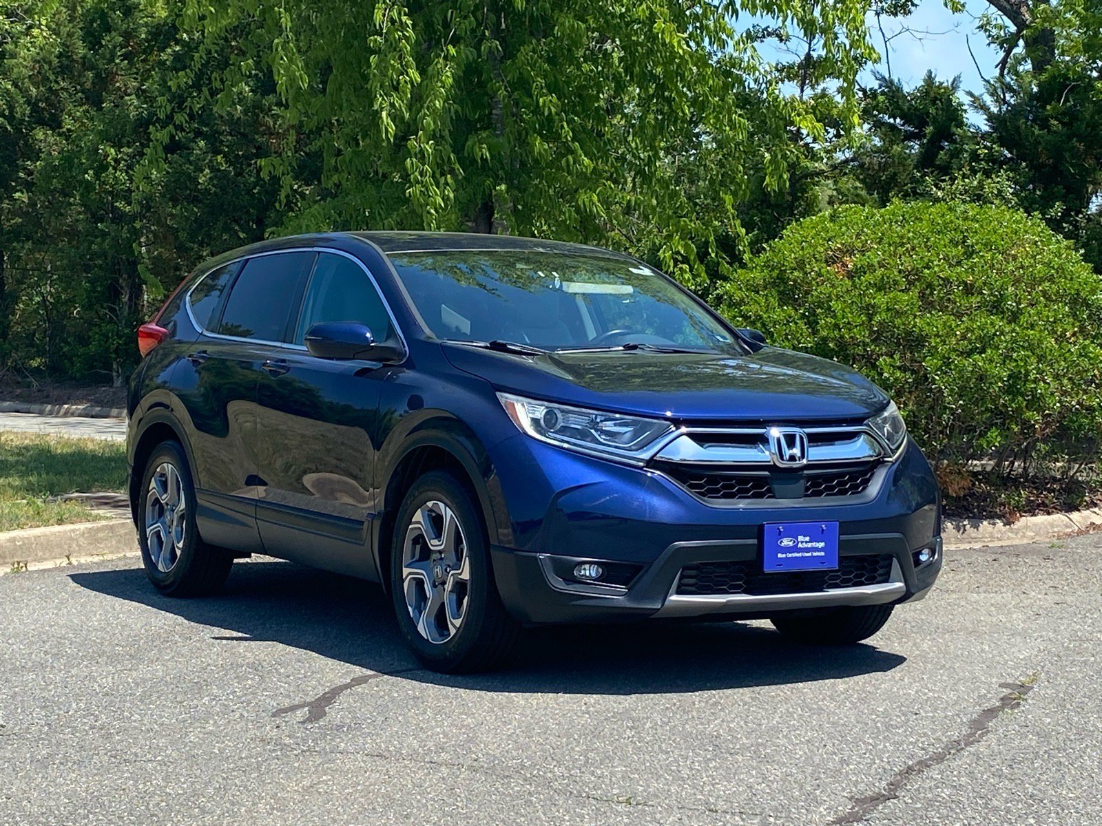 Used 2017 Honda CR-V EX-L image 2