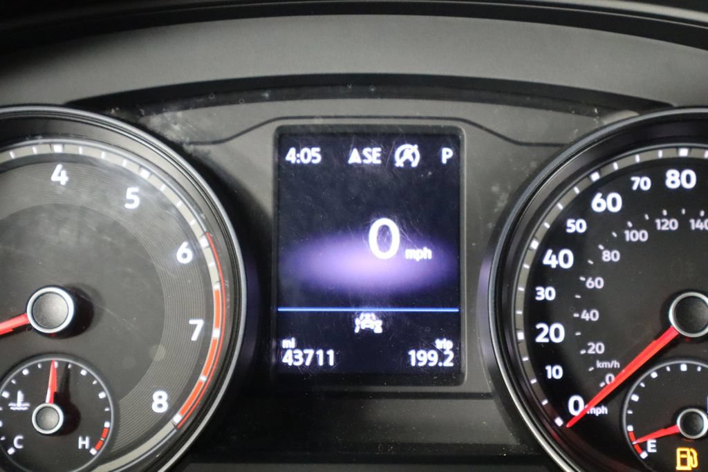 Used 2021 Volkswagen Atlas SE FWD image 40