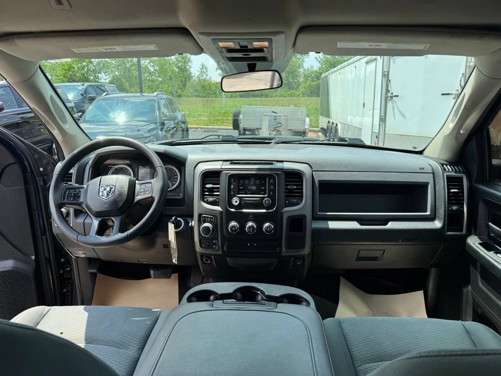 Used 2017 RAM 1500 Express w/ Express Value Package AWD/4WD image 19
