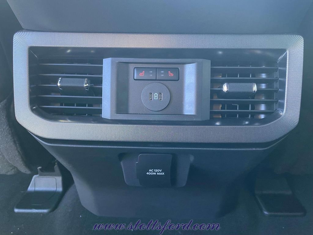 New 2026 Ford F250 Platinum w/ FX4 Off-Road Package image 12