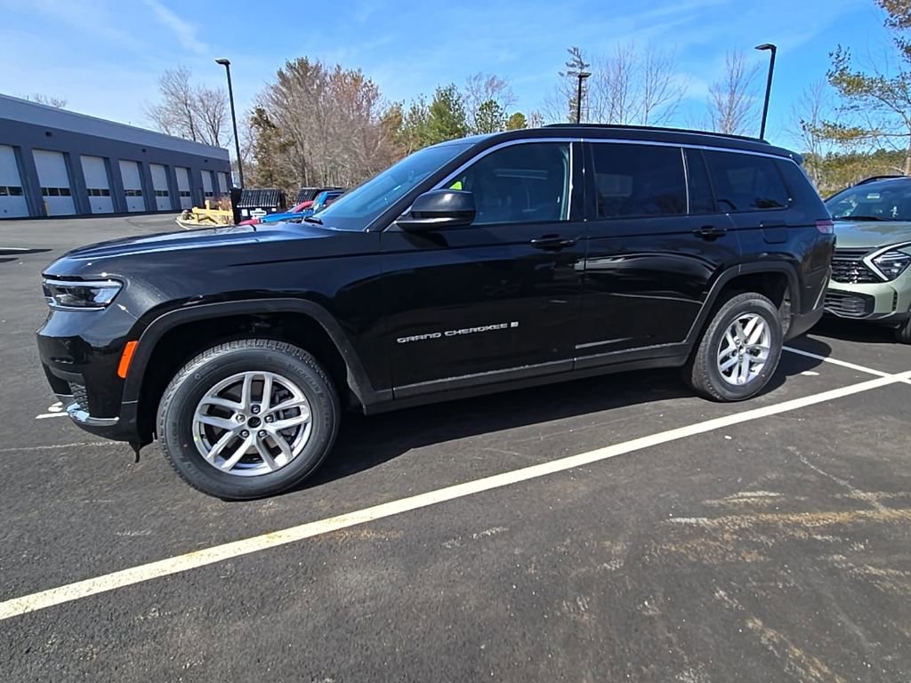 New 2026 Jeep Grand Cherokee L Laredo image 4
