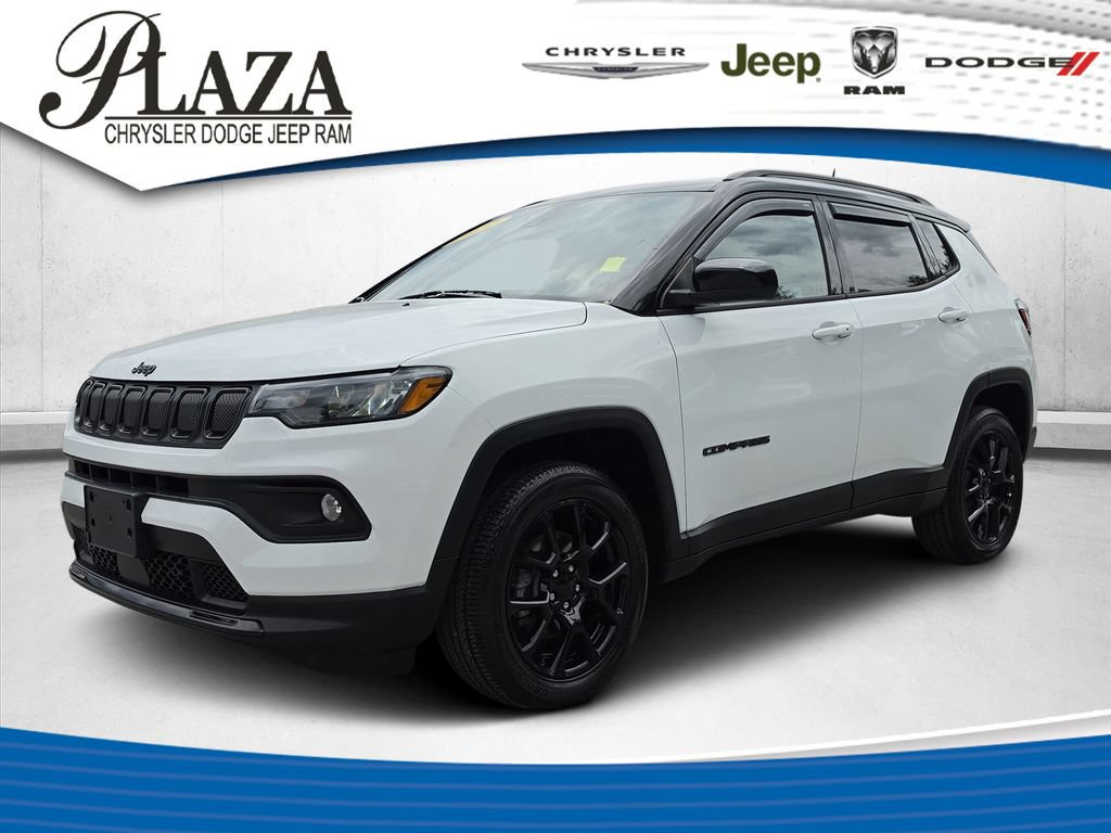 Certified 2022 Jeep Compass Latitude w/ Convenience Group AWD/4WD image 1