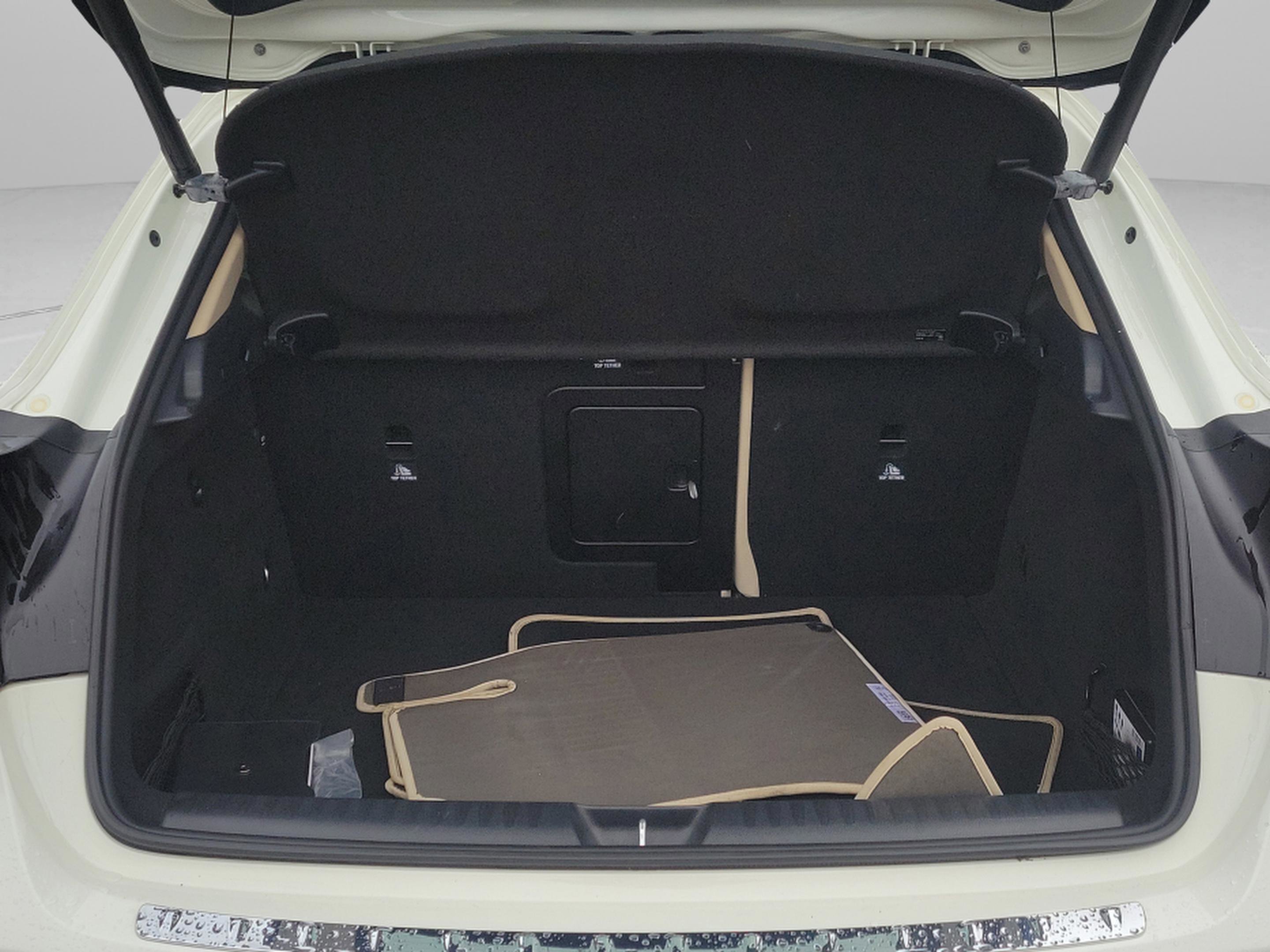 Certified 2018 Mercedes-Benz GLA 250 image 9