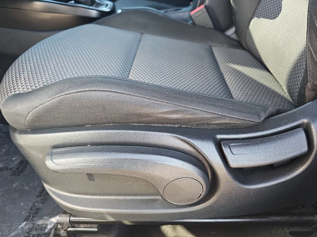 Used 2024 Kia Soul LX w/ Option Group 015 FWD image 27