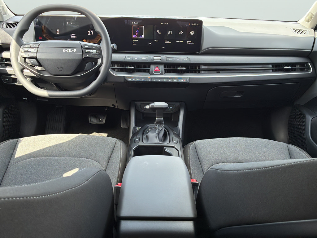 New 2026 Kia K4 FWD image 18