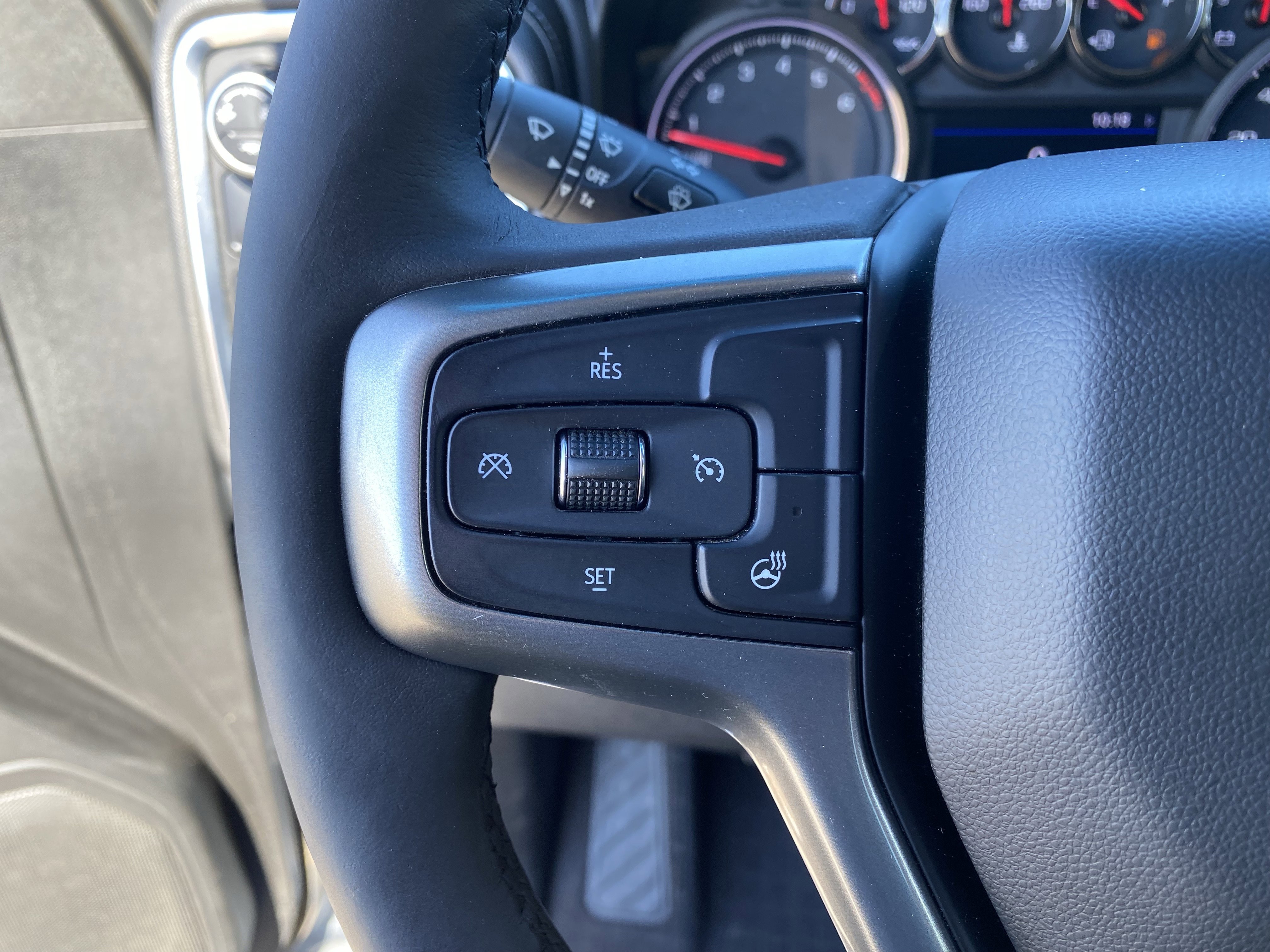 Used 2019 Chevrolet Silverado 1500 LT w/ All-Star Edition image 26