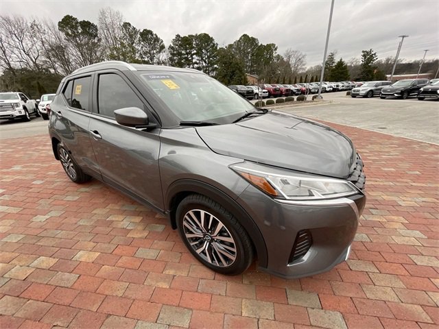 Used 2022 Nissan Kicks SV image 24