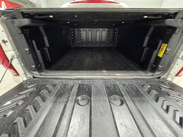 Used 2013 Cadillac Escalade EXT AWD/4WD image 13
