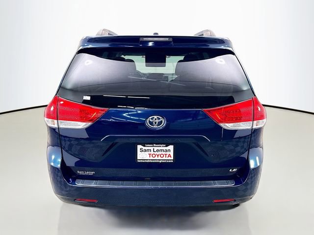 Used 2012 Toyota Sienna LE w/ Towing Pkg FWD image 6