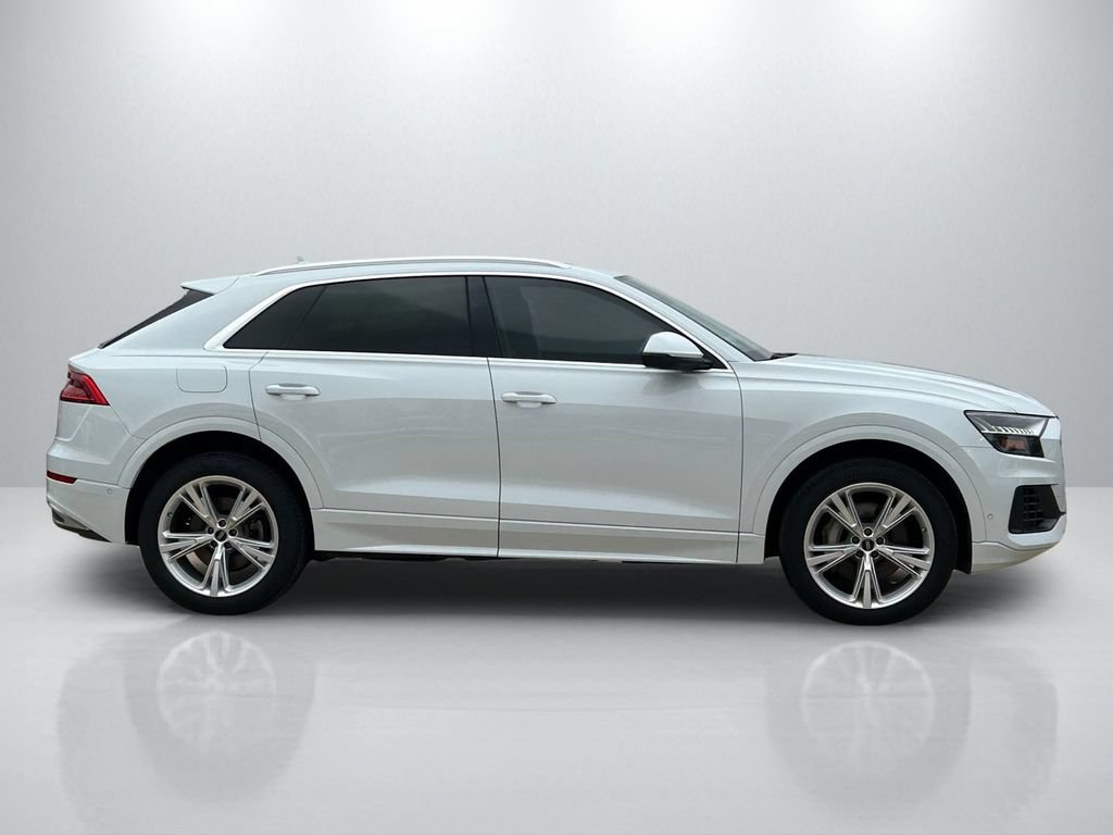 Used 2023 Audi Q8 Premium Plus w/ Premium Plus Package AWD/4WD image 4