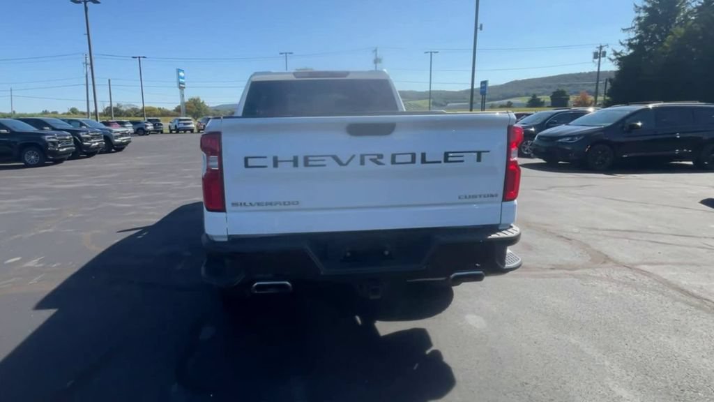 Certified 2021 Chevrolet Silverado 1500 Custom Trail Boss AWD/4WD image 7