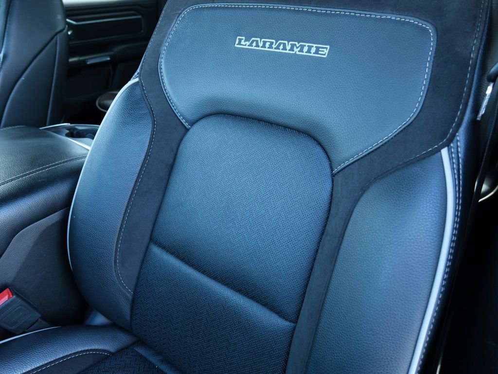 Used 2025 RAM 1500 Laramie w/ Sport Appearance Package image 23