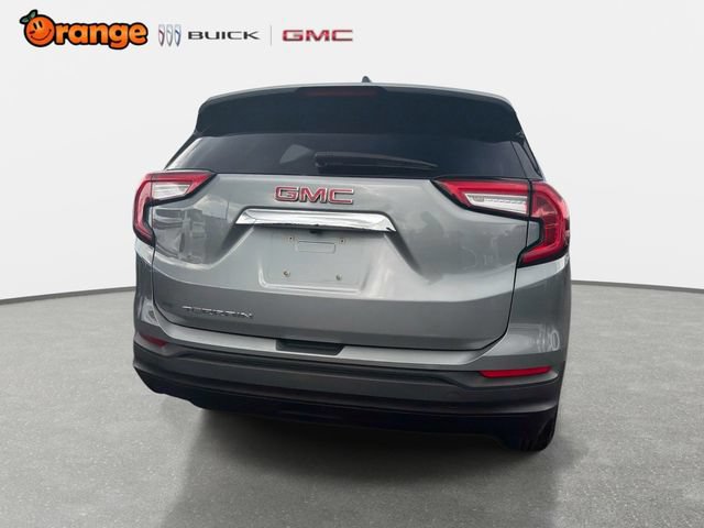 Used 2024 GMC Terrain SLE FWD image 4