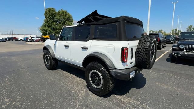 Used 2022 Ford Bronco Badlands AWD/4WD image 6