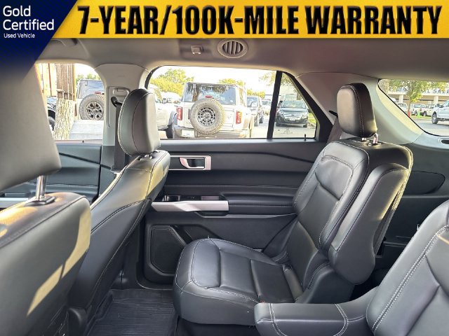 Used 2023 Ford Explorer XLT w/ Equipment Group 202A RWD image 15