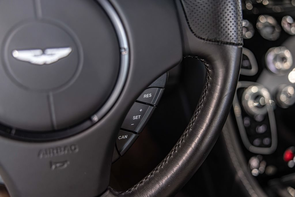 Used 2017 Aston Martin V12 Vantage S RWD image 25
