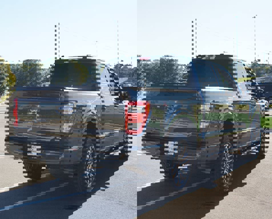 Used 2021 Ford F150 XL w/ STX Appearance Package image 12