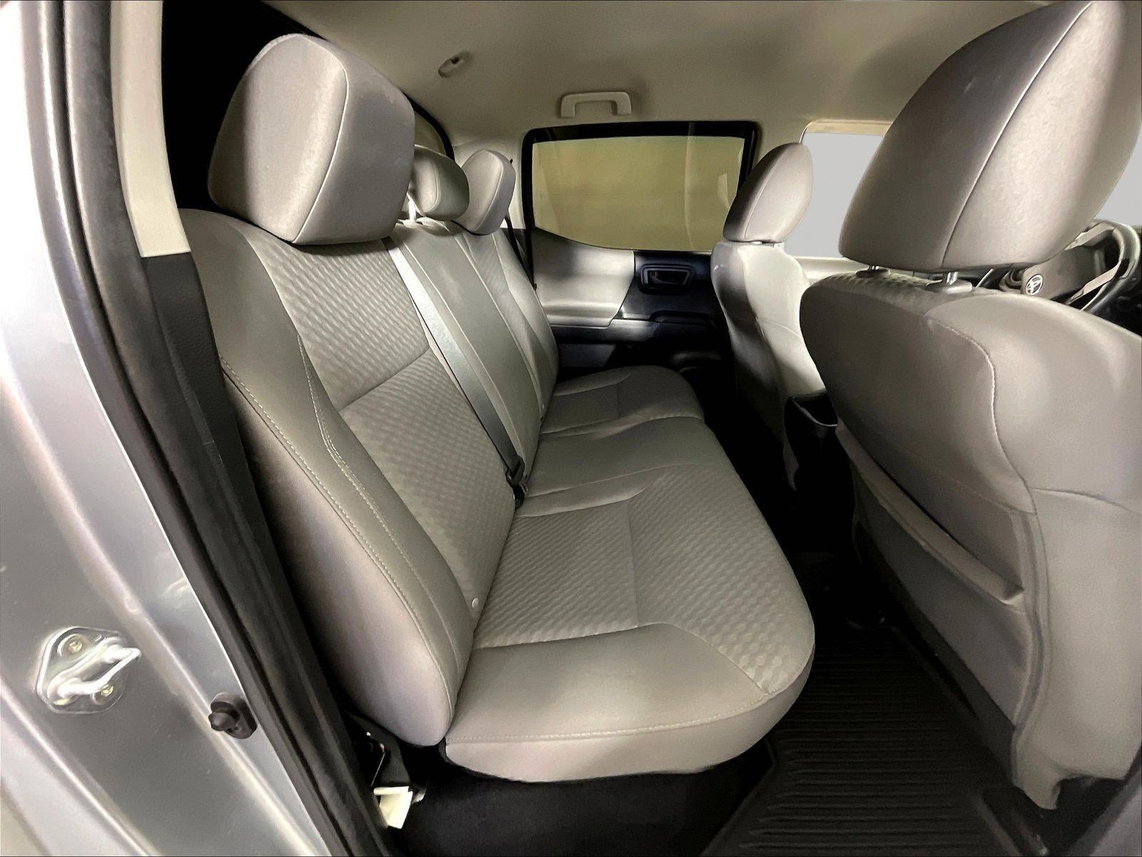 Used 2022 Toyota Tacoma SR AWD/4WD image 26