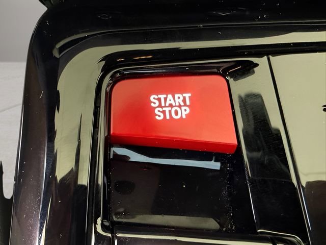 Used 2026 BMW M5 image 31