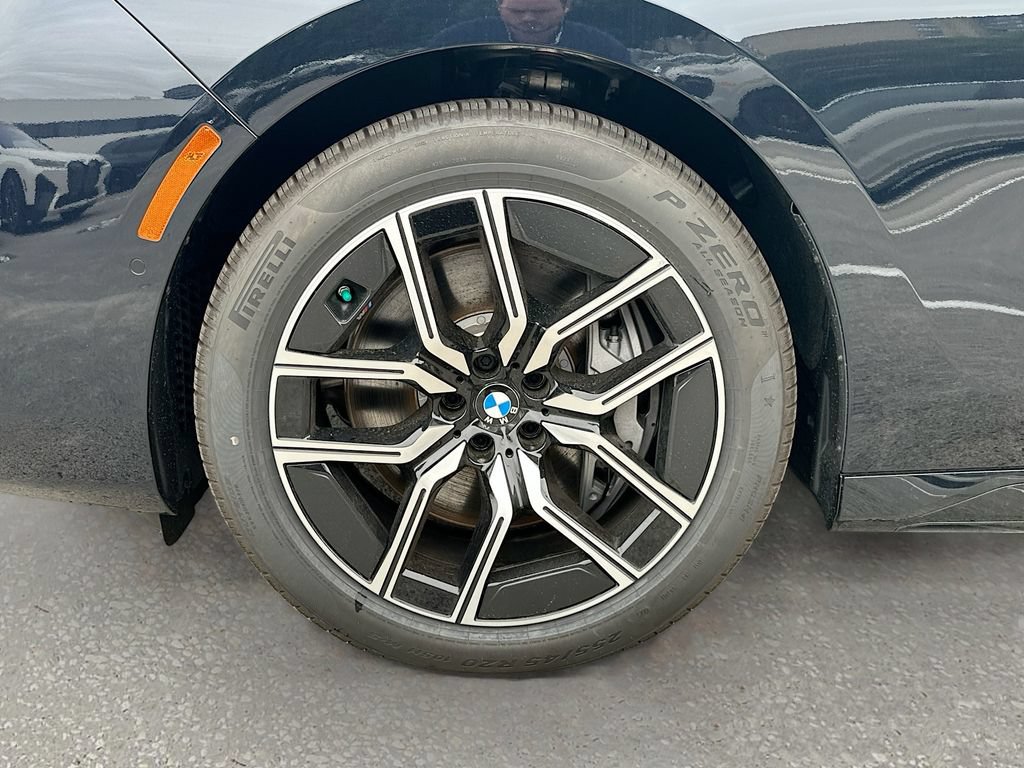 New 2026 BMW 760i xDrive w/ Executive Package AWD/4WD image 33