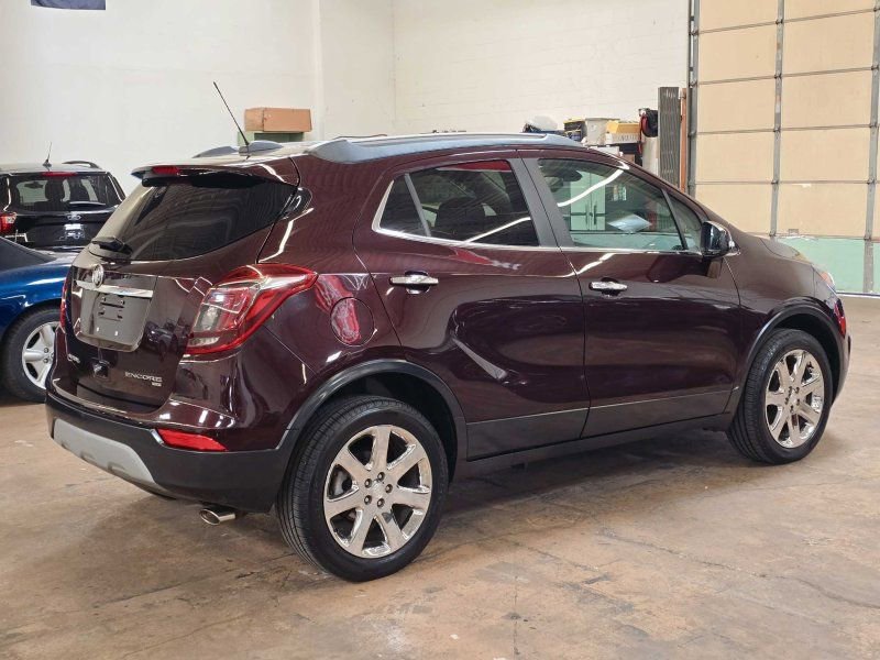 Used 2018 Buick Encore Essence w/ Experience Buick Package AWD/4WD image 18