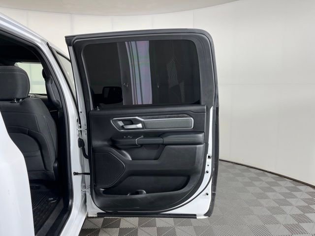 Used 2022 RAM 1500 Big Horn AWD/4WD image 38