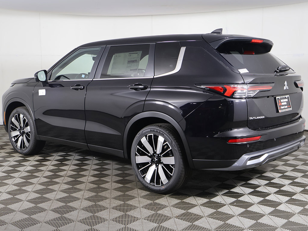New 2026 Mitsubishi Outlander SE FWD image 11