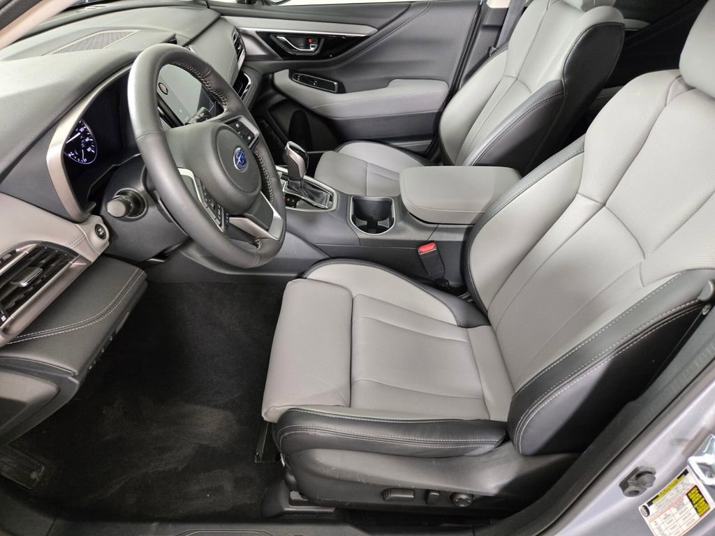 Certified 2025 Subaru Outback Limited AWD/4WD image 15
