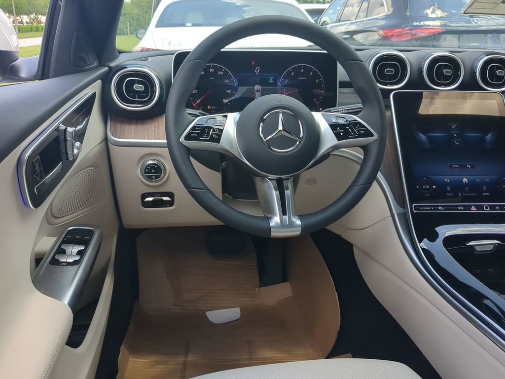 New 2025 Mercedes-Benz C 300 Sedan image 3