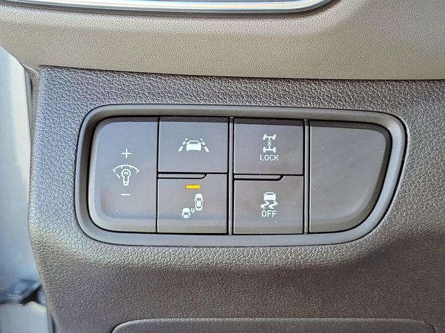 Used 2019 Hyundai Santa Fe SE image 23