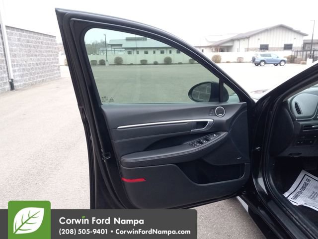 Used 2022 Hyundai Sonata Limited image 10