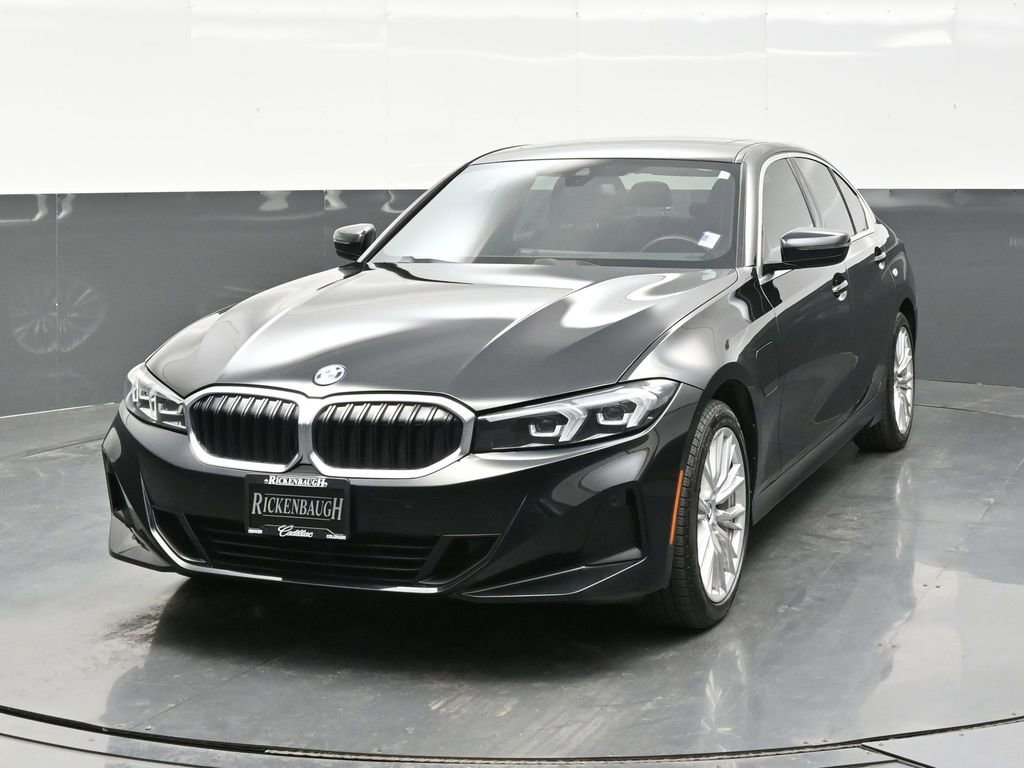 Used 2024 BMW 330e xDrive image 2