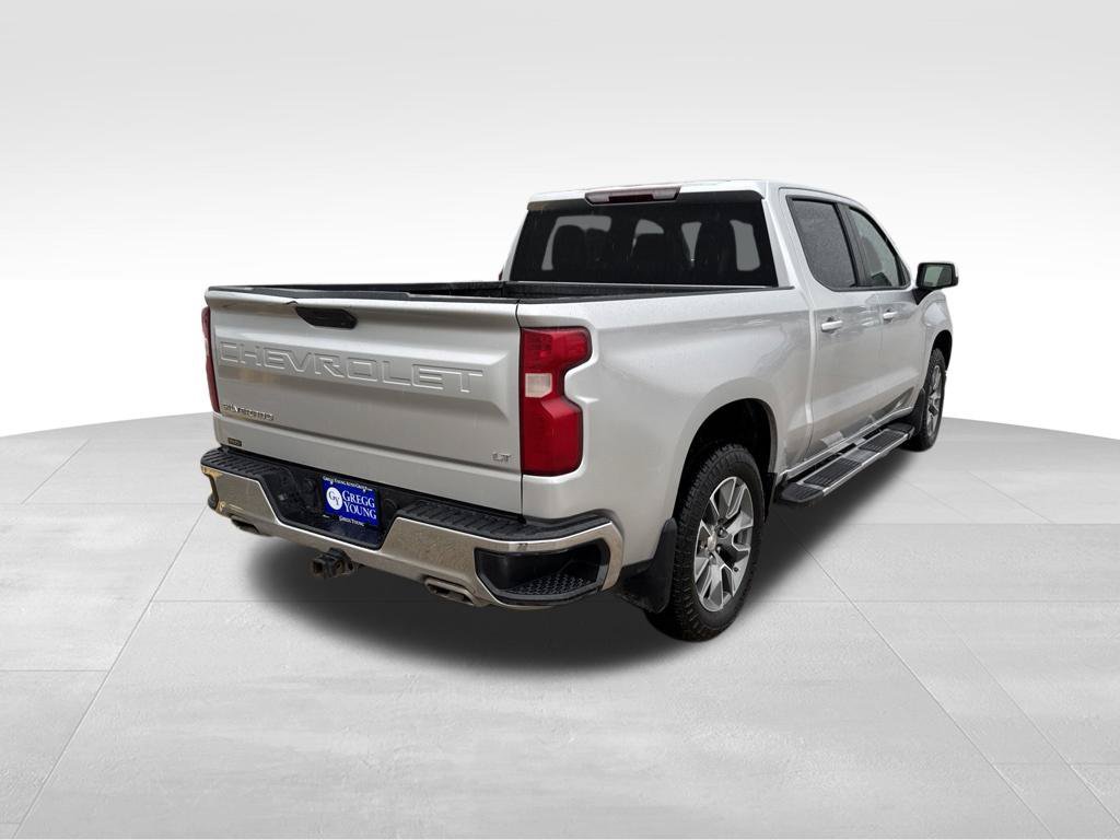Used 2022 Chevrolet Silverado 1500 LT w/ Z71 Off-Road Package AWD/4WD image 6