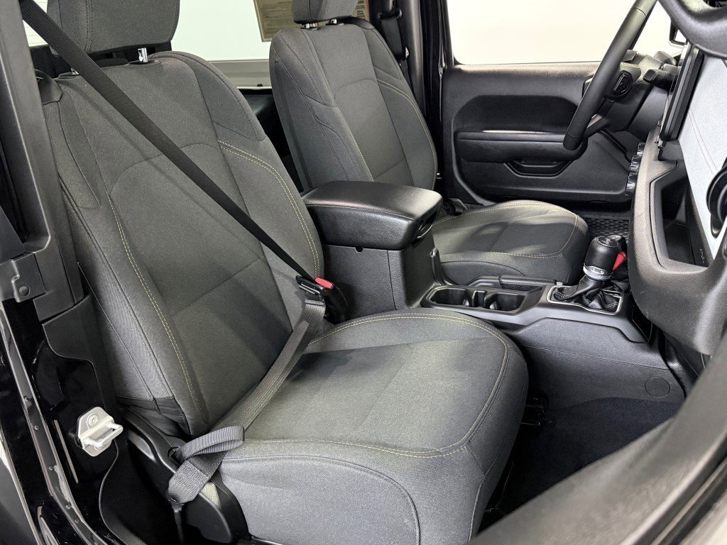 Certified 2024 Jeep Wrangler Willys image 18