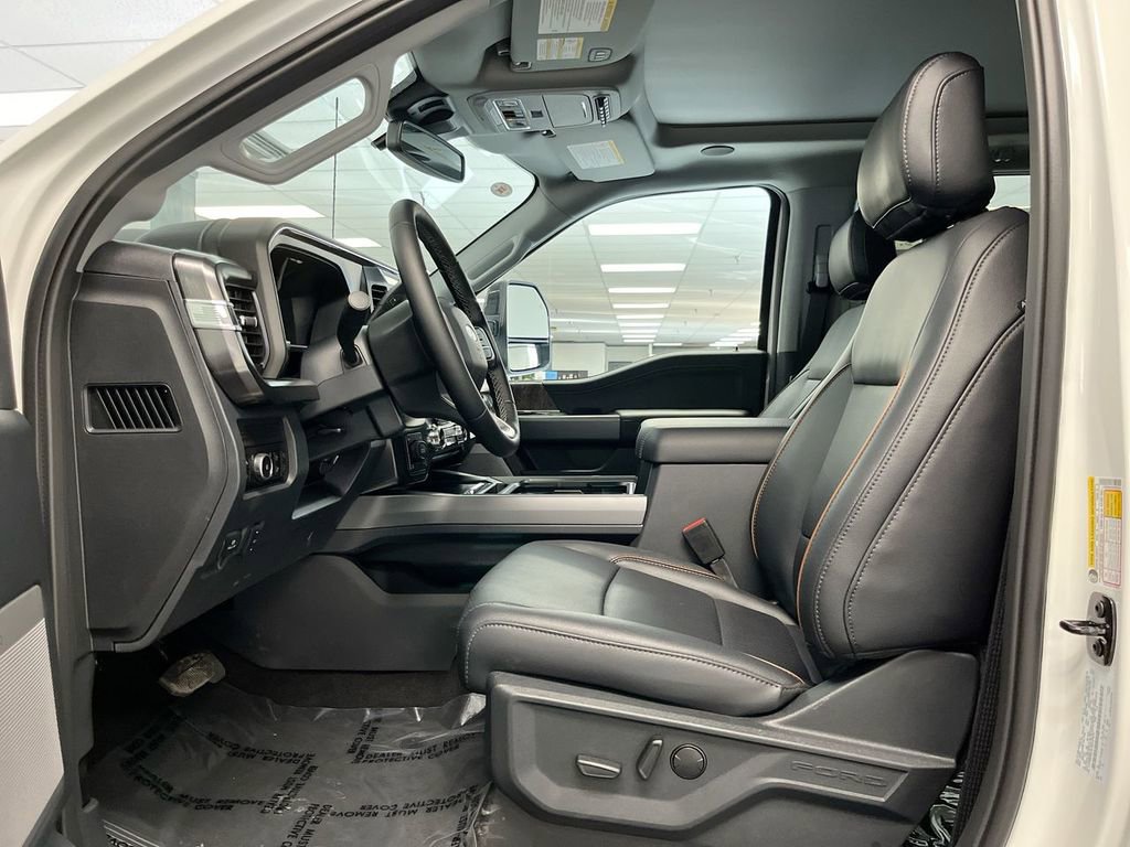 New 2026 Ford F350 4x4 Crew Cab Super Duty image 14