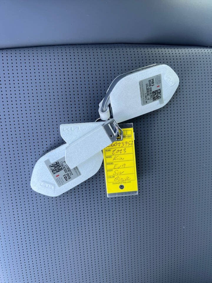 Used 2024 Kia EV9 Light RWD image 20