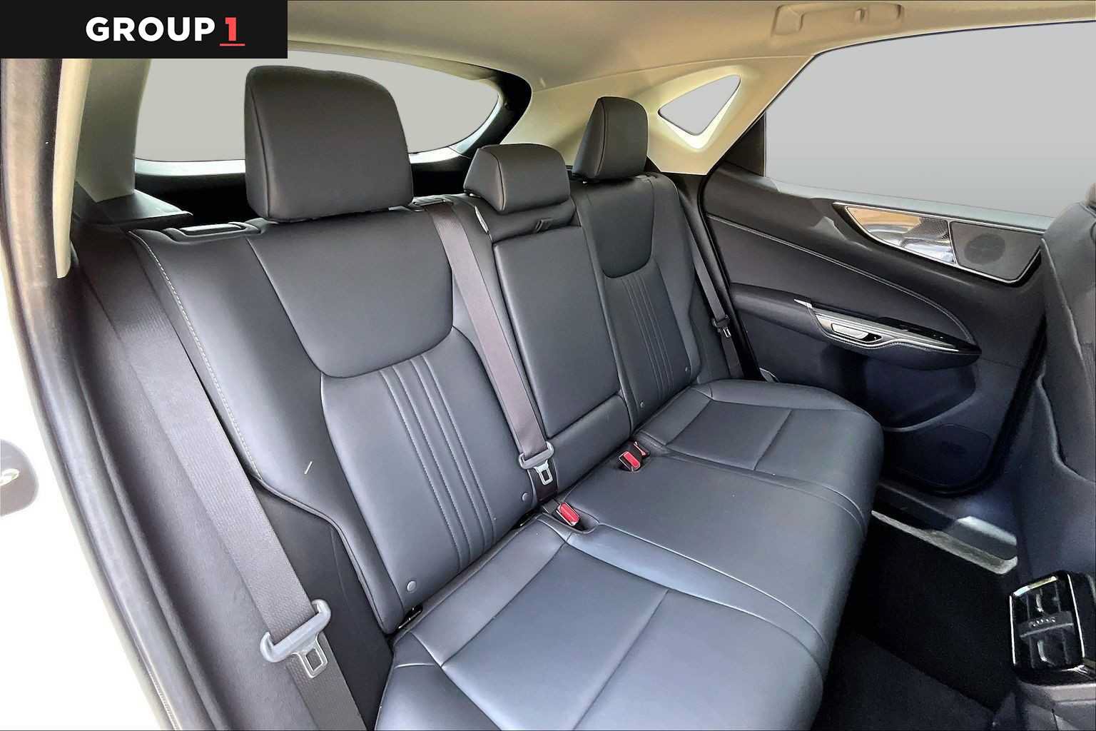 Used 2024 Lexus NX 250 FWD image 17