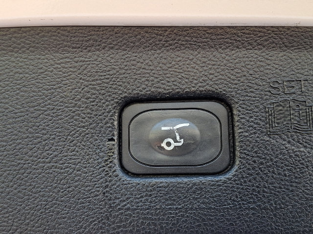 Used 2015 Ford Edge Sport w/ Equipment Group 401A FWD image 29