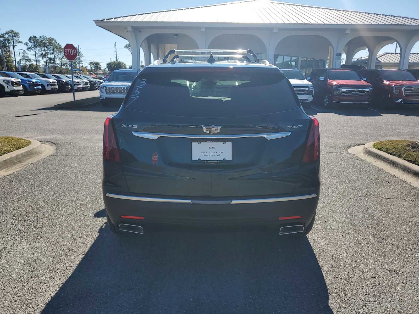 New 2026 Cadillac XT5 Luxury image 4