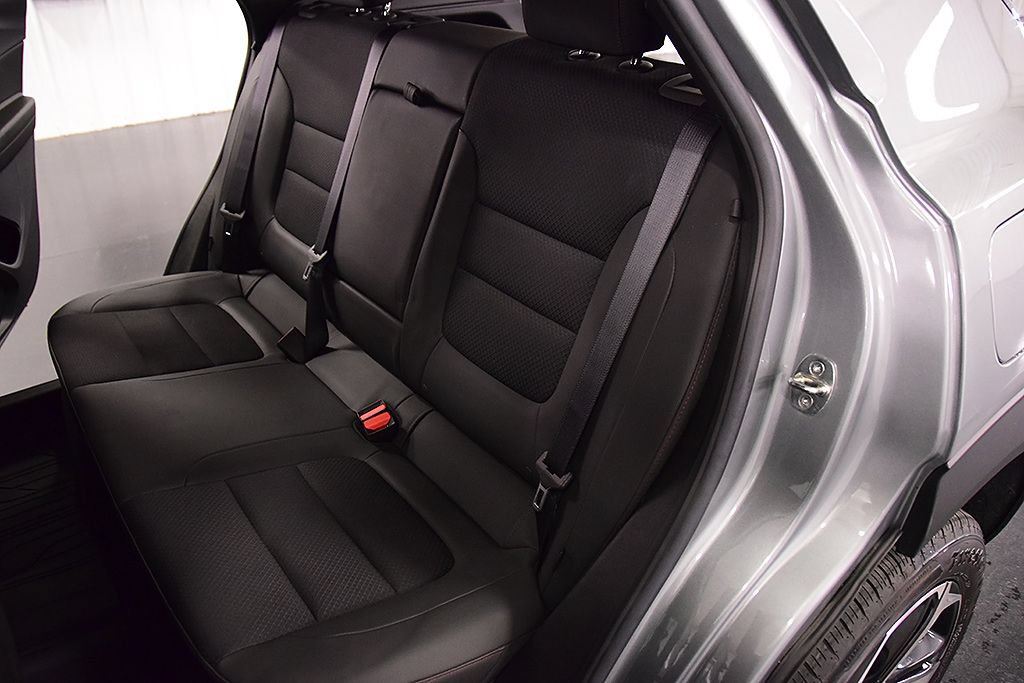 Used 2023 Chevrolet TrailBlazer RS w/ Convenience Package AWD/4WD image 30