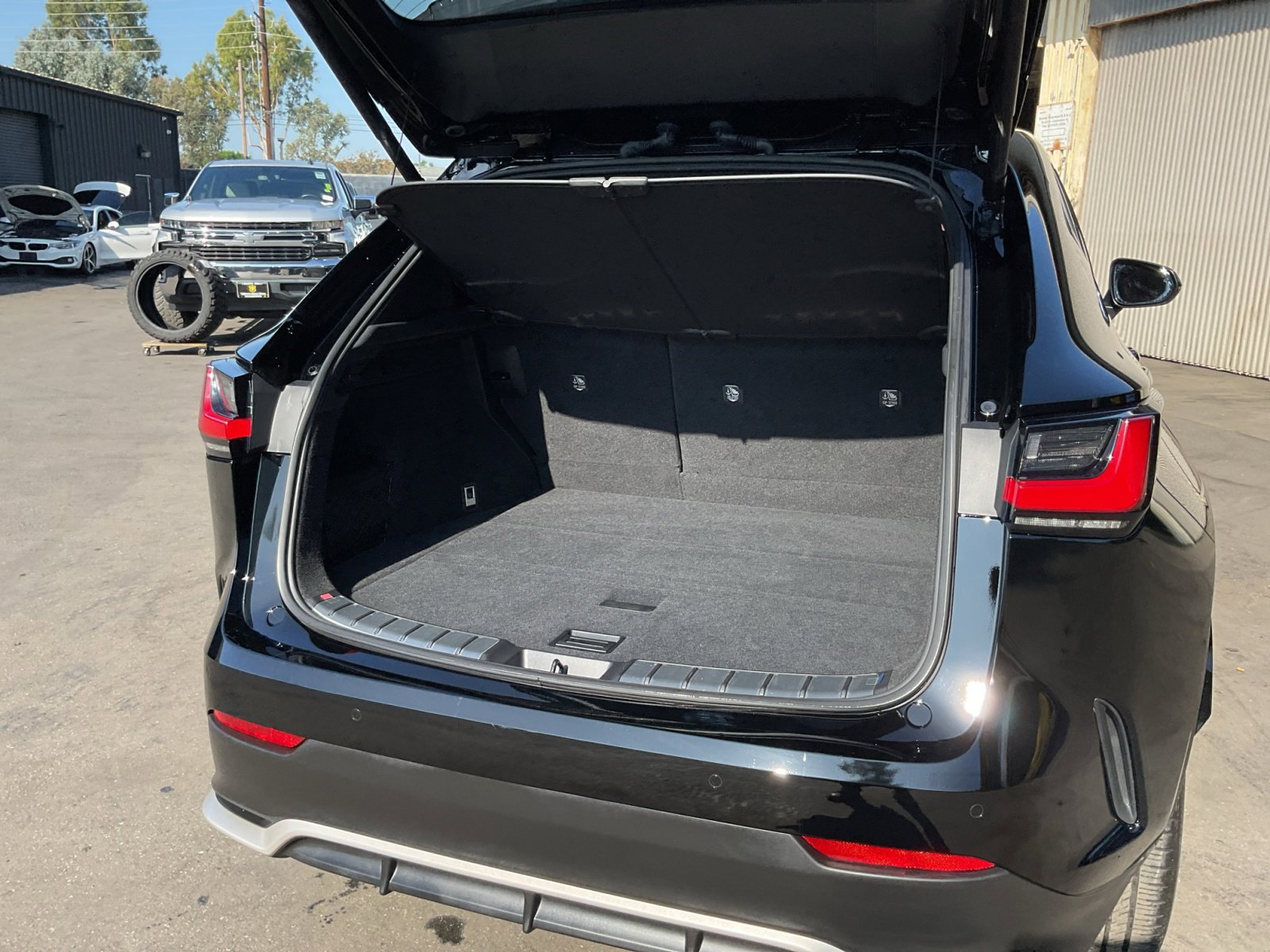 Used 2024 Lexus NX 450h+ F Sport w/ Vision Package image 27