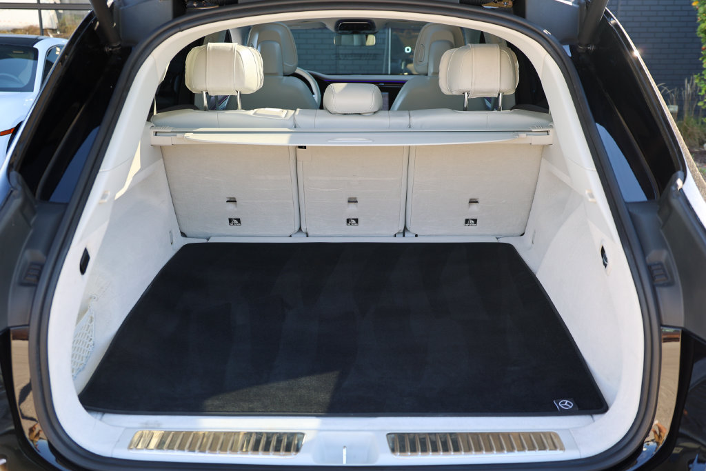 Used 2023 Mercedes-Benz EQS 580 4MATIC SUV image 37
